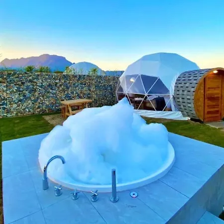 Isbjornchiangdao Hotel